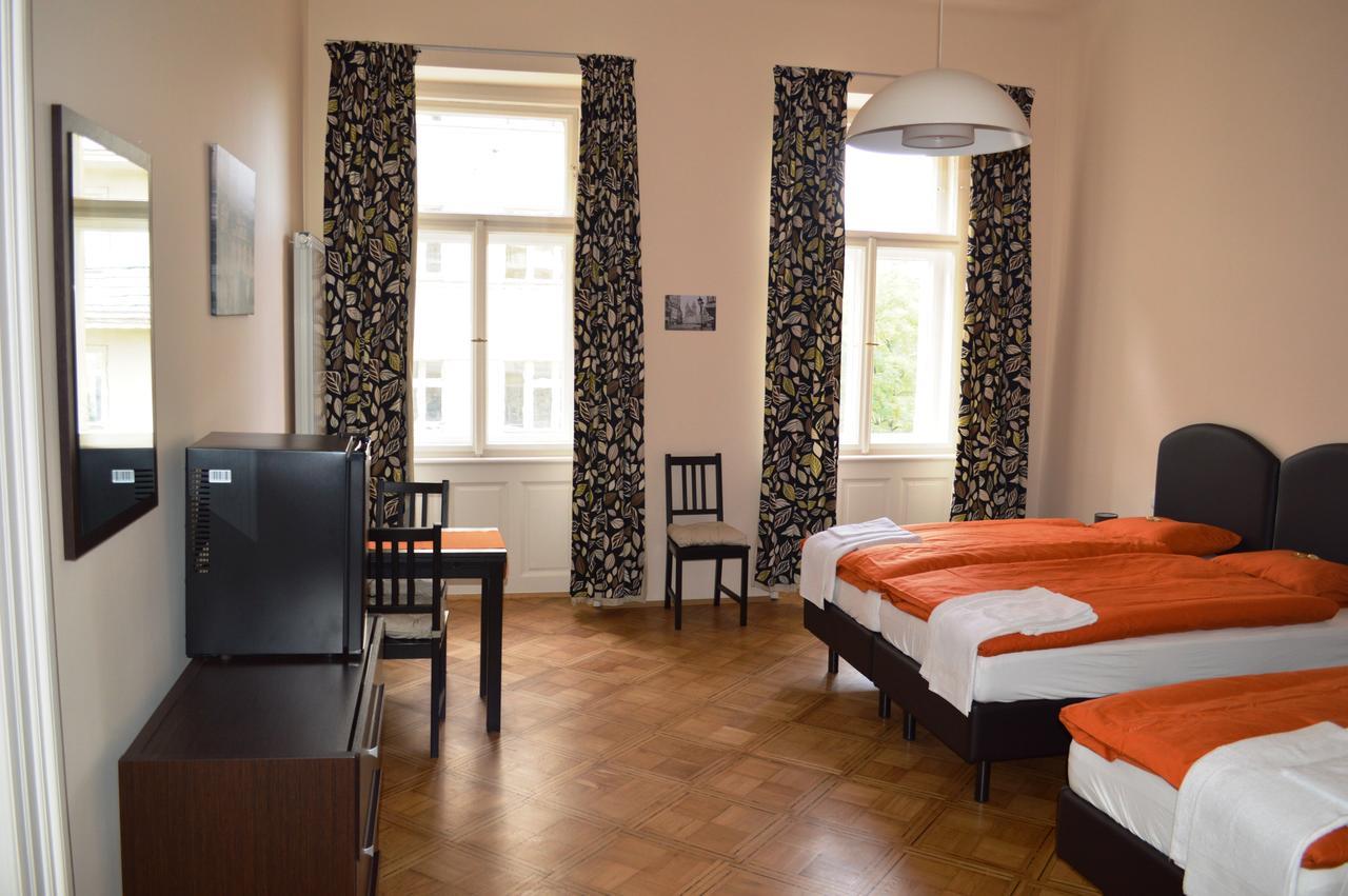 Valentina Apartments Prague Exterior photo