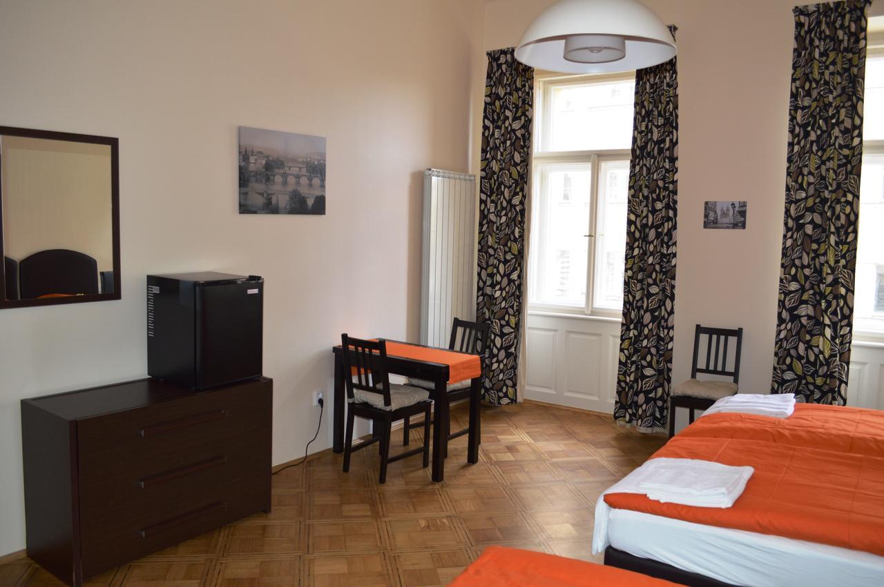 Valentina Apartments Prague Exterior photo